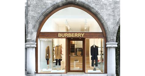 burberry courchevel